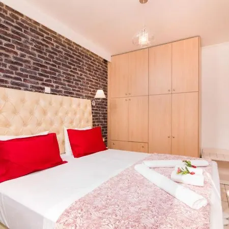 Mouses Thassos アパート